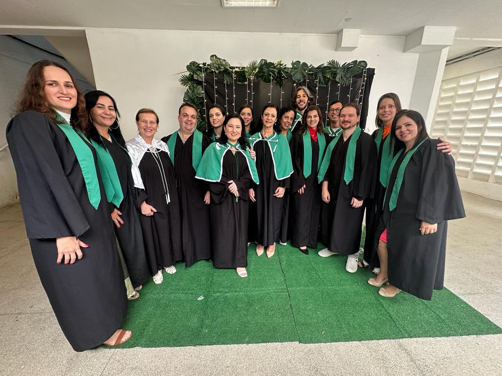 epenfermagem's tweet photo. Colação de grau!!! Parabéns Turma 81!!! 👏👏👏🎉🎉🎉🎉🎊🎊🎊
#epeunifesp #somosepe #unifesp #somosunifesp #enfermagem #colacaodegrau🎓 #turma81epeunifesp https://t.co/z4YCdLMlj3