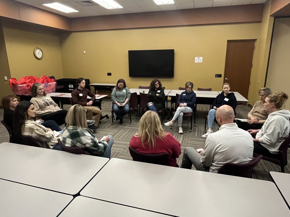 ResourceStCloud's tweet image. Another day, another step closer to being crisis-ready! Today, our Regional School Crisis Response Team successfully completed their second day of training.

Learn more: ow.ly/hNGV50Quc9F

#CultivatingCollaboration #MaximizingResources #Region7