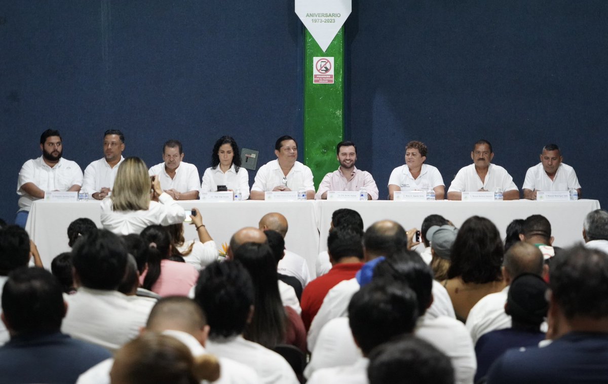 ¡Seguimos transformado el deporte en Quintana Roo, por eso firmamos un convenio de colaboración con el Sindicato de Taxistas  “Andrés Quintana Roo” 😎

Al combatir la corrupción y bajo una buena administración podemos generar proyectos nuevos para las y los ciudadanos de Cancún