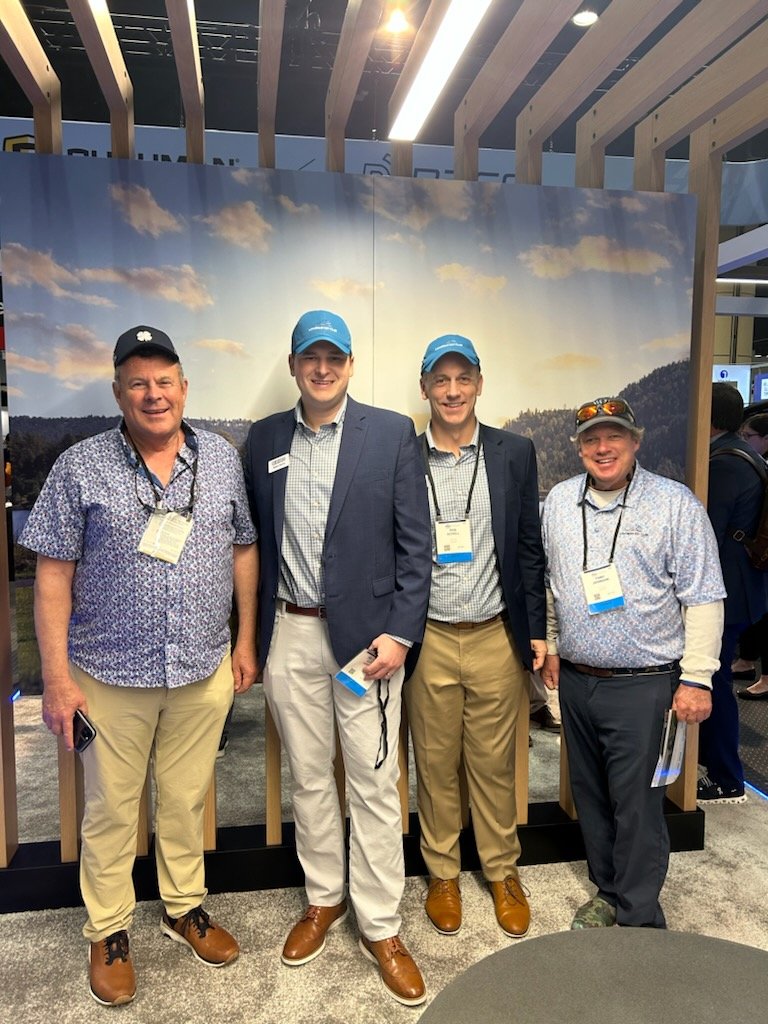turfmonkeyboy's tweet photo. @GCIMagazineGuy Many thanks to all in involved. I am proud to say today my company Ocean Properties Inc &amp; Textron inked a deal @PGAShow that will make @LBKCR the first all electric course in the world. Looking forward to sharing our journey with the great folks in this great industry. #blessed https://t.co/34VzEhwZPy