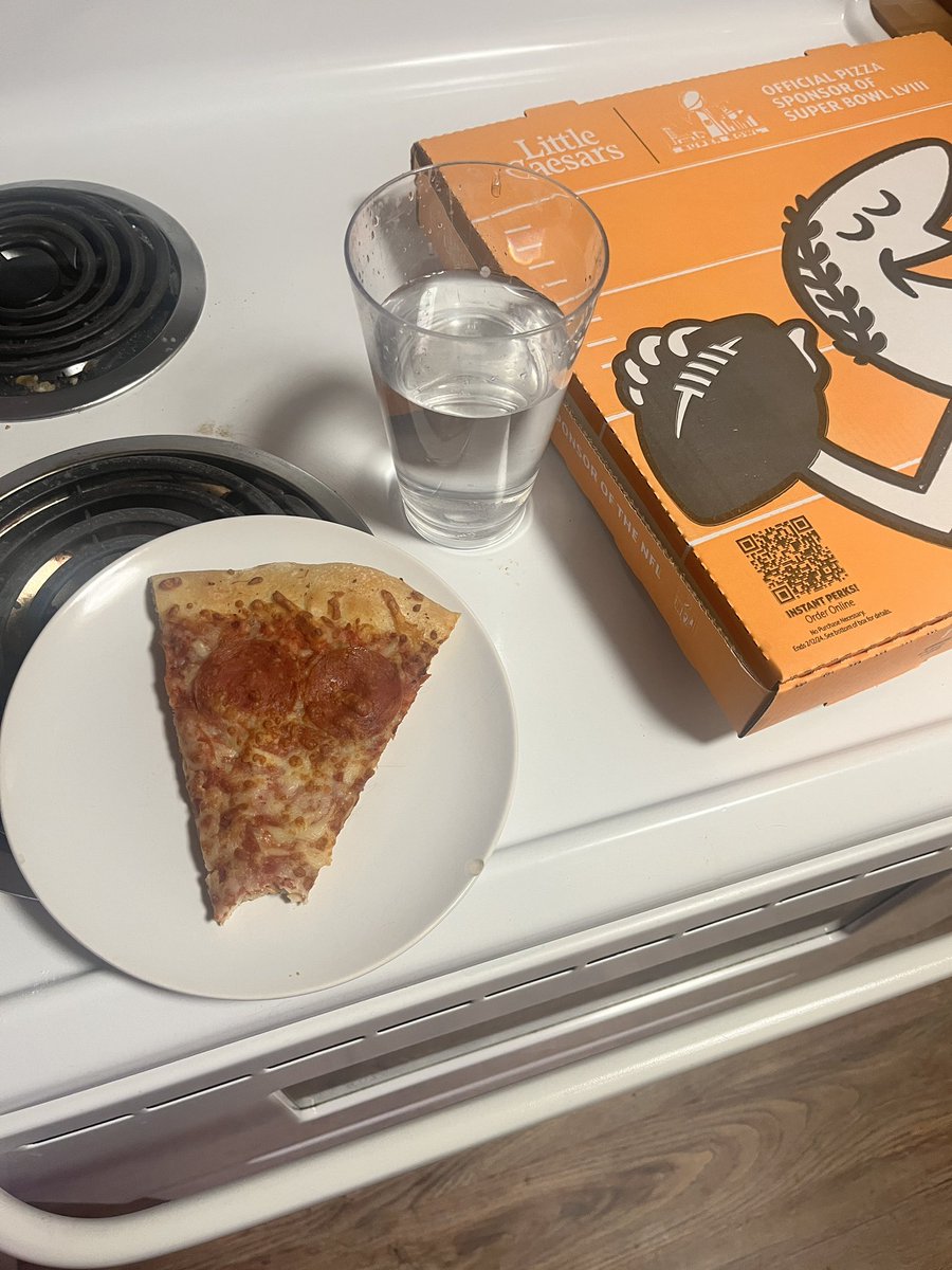 tippity's tweet image. this cant be my life right now