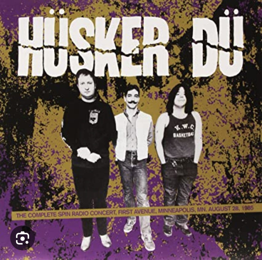 Happy Hüsker Dü Hump Day Rockin' Rollers and Punk Rockers
🗣🎤👊
#HuskerDu #PunkRock