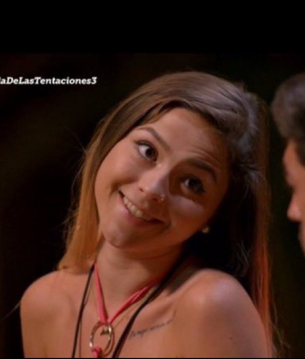 olga_ainoa's tweet photo. Cuidado con esa cara 😂😂😂😂
La cara 😂😂😂😂😂😂⬇️⬇️⬇️⬇️ #LaIslaDeLasTentaciones4
#LaIslaDeLasTentaciones7 #LaIslaDeLasTentaciones https://t.co/G3eXqGaYnk