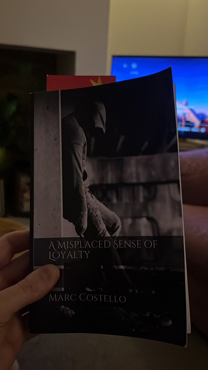 wickerman1981's tweet image. Fantastic book, couldn’t put it down, local lad. Also the Mrs bought his car off him. @marccostello73 #amustreed