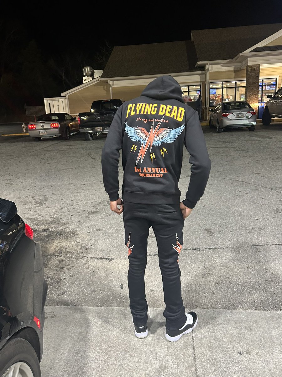 6illRoadrunner's tweet photo. 🖤🎱 https://t.co/PtMCFhvVyM