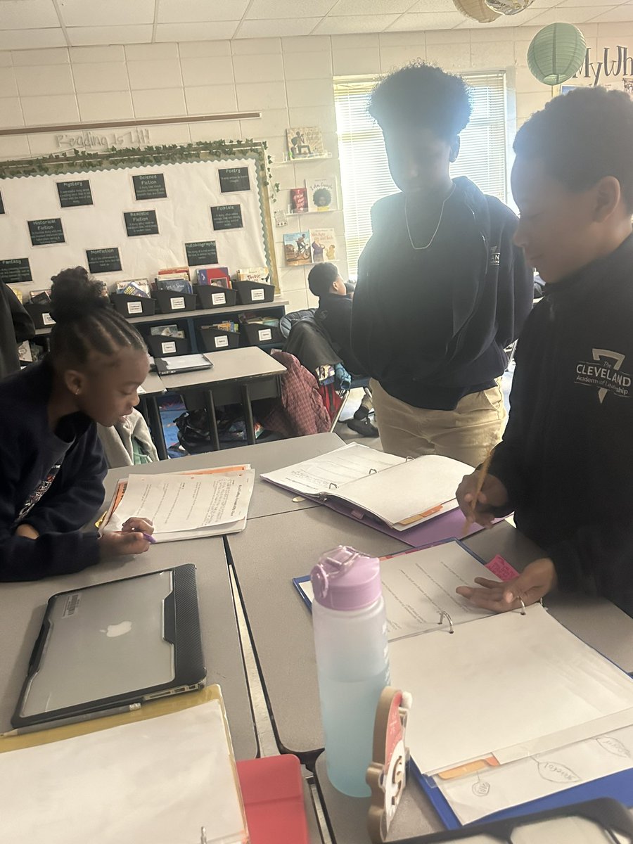 The goal setting conversations are powerful and necessary! My students have been meeting with their accountability partners to check in on their progress towards reaching their goals <a href="/TheLeaderinMe/">The Leader in Me</a> #ClevelandLeads #ClevelandSucceeds #loveSCschools #LeaderInMe