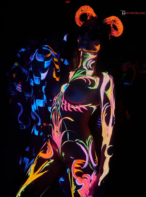 painted_curves