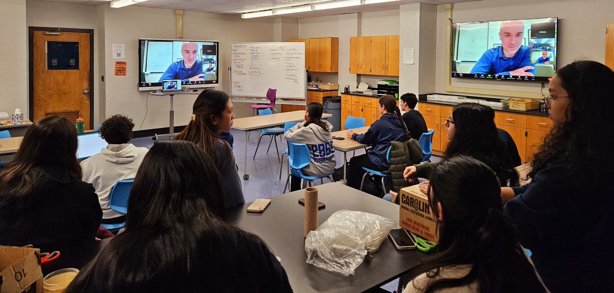 Our BHS Research students were inspired by Bethpage alumni (2005) and Bethpage Hall of Fame 2023 inductee Dr. Ian Peikon. He talked about his career path and held a Q&A session. He is currently the Co-Founder and Chief Scientific Officer at Cajal Neuroscience #Wearebethpage