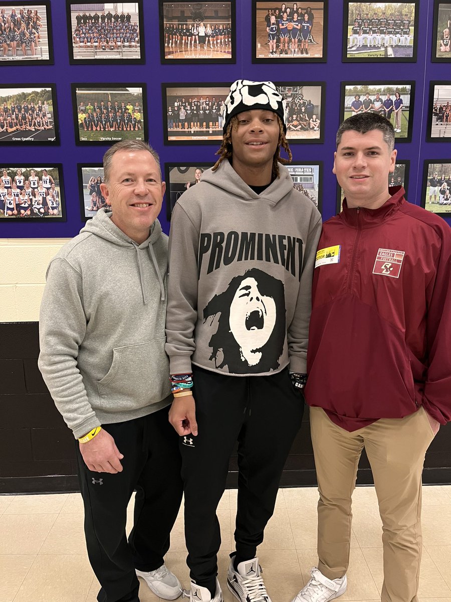 Thanks to Coach DiBiaso from Boston College for stopping by PRHS today to visit Jared! #BostonCollege #RecruitTheRidge #RecruitPR @prhs_athletics @porterridgeabc @PorterRidgeHSNC @AGHoulihan @BostonCollege @lockhartjared1