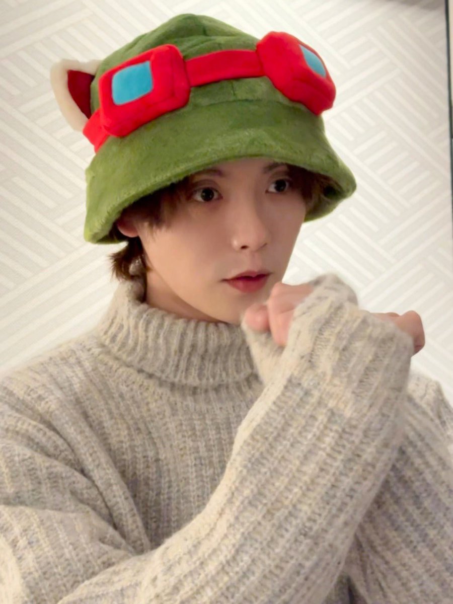 ForXiaoYuLiang's tweet photo. #xiaoyuliang Live Photos from weibo. 

#肖宇梁 https://t.co/rlWaA7JG7j