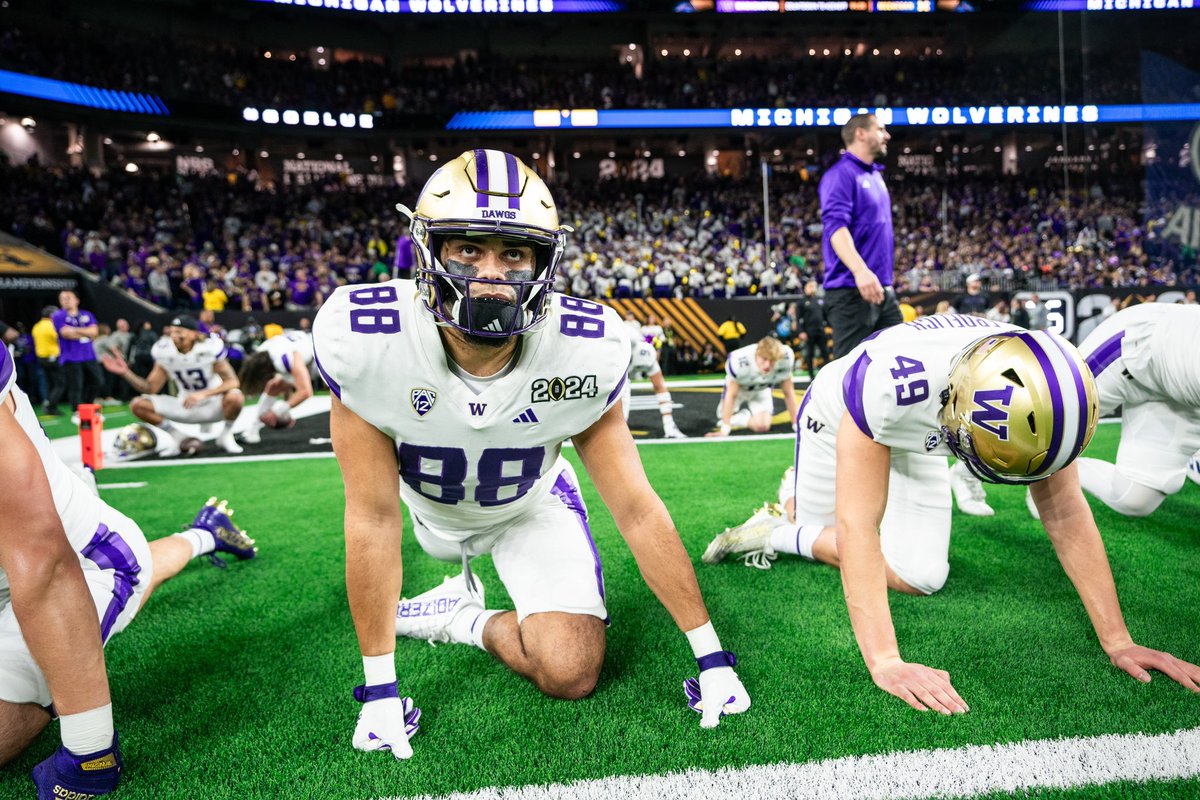 Quentinmoore88's tweet photo. Locked in. https://t.co/NN5HW45u8F