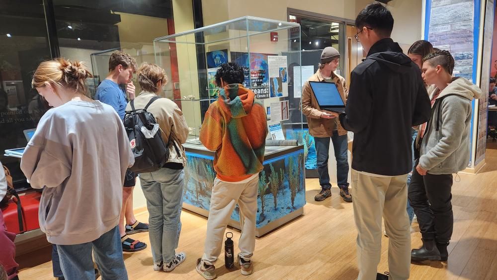 PSUEMS's tweet photo. Next time you're visiting our Museum and Art Gallery, be sure to check out this new exhibit that was developed by a geosciences graduate student. The 3D display informs about life in the time of the dinosaurs. https://t.co/5z8xkmcF0z https://t.co/1VeRjFhXRA