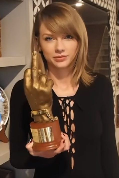 anisasfalsegod's tweet photo. here's some taylor swift ai for you creeps https://t.co/AEx1gqHLyI