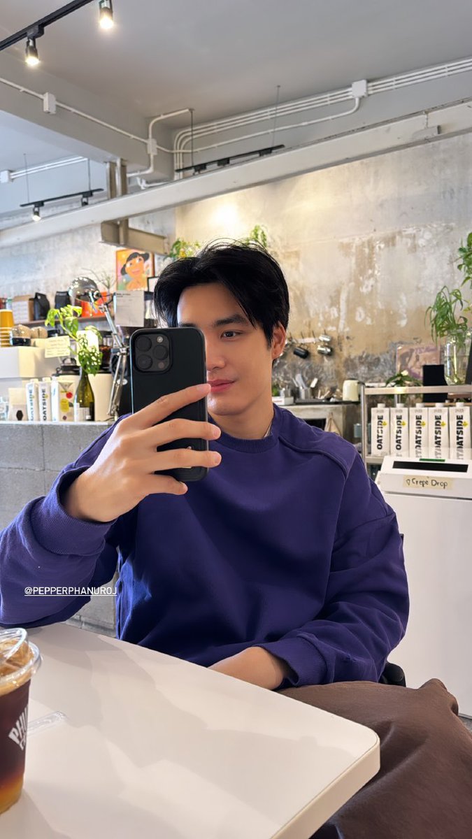 Lookjun_br's tweet photo. simplesmente, ELES!! 💜💛
#lookjun #pepperphanuroj
#pplj #pepperlookjun https://t.co/fFA0FcT5nC