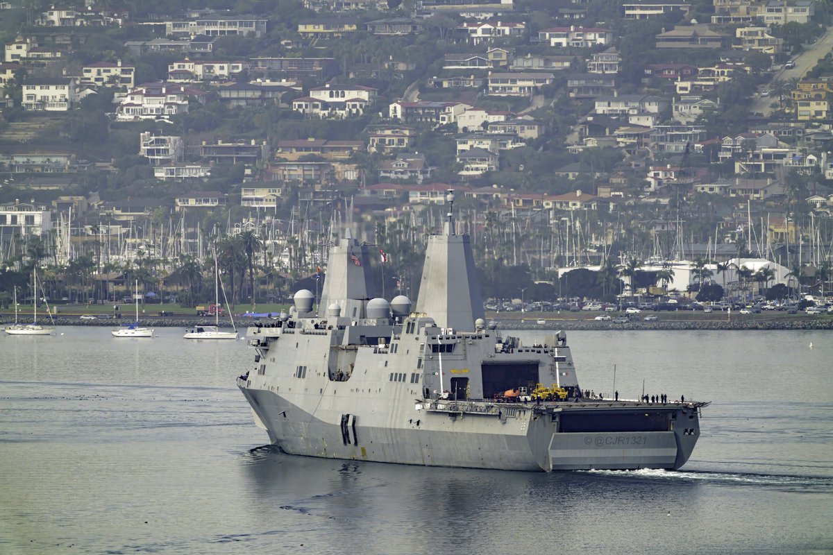 USS Somerset (LPD 25) San Antonio-class amphibious transport dock heading to Bravo Pier in San Diego - January 24, 2024 #lpd25 #usssomerset

SRC: TW-@cjr1321