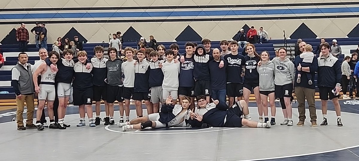 BurgettstownO's tweet photo. Your six-time section champion Burgettstown Blue Devils!
#True2TheBlue https://t.co/RXRX5nhIMc