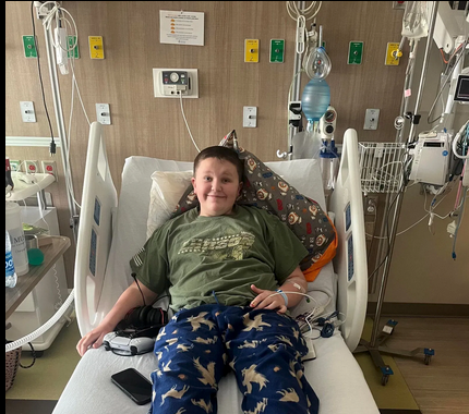 EPSaveALife's tweet photo. Save in Florence County, SC! Parents praise elementary school staff for using their #AED to respond to 11-year-old son's #SCA. #CallPushShock #ReadyToRescue https://t.co/8SmU9uL4fL