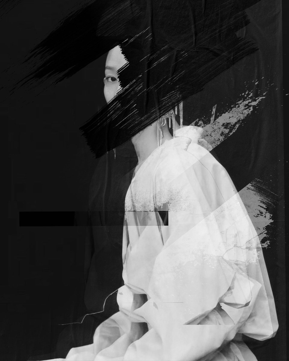 no_faith_left's tweet photo. on an editorial picture by a Chinese fashion brand (stolen on IG 😱) https://t.co/sjuqps5x44