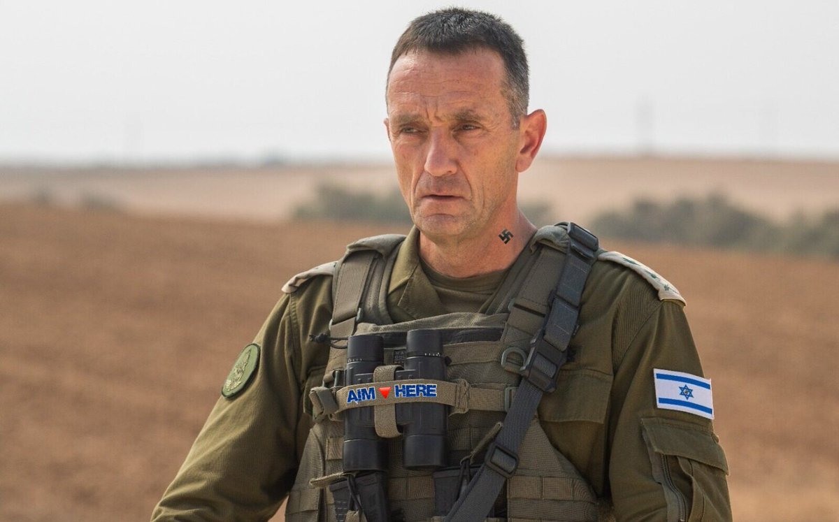 MolluskDick's tweet photo. @ggreenwald @poordart Israeli army chief of staff 
@IDF https://t.co/qFDZThareg