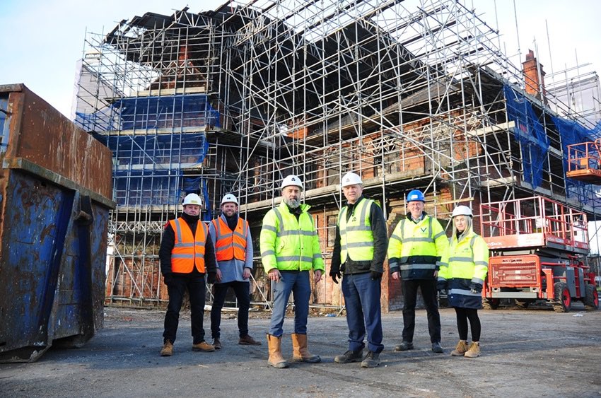 We’ve begun a complex and challenging project to revive #Hull’s historic Castle Street Chambers and former Earl De Grey pub. These major restoration works will rejuvenate a key area of the city centre. Read all about it here👇 bit.ly/3u6sFLW #regeneration #investment