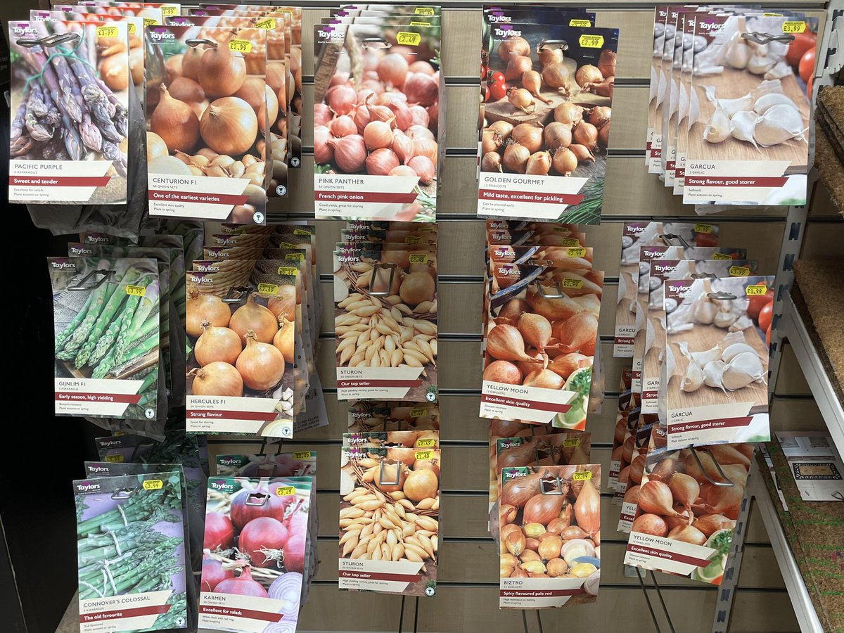 ashnurs's tweet photo. A great selection of summer flowering bulbs & onion sets have arrived in our garden shop from @taylorsbulbs1919
Plan ahead & let’s get planting some summer colour!! 🌱 🪴 🌺
#summerbulbs #lillies #dahlia #begonia #gladioli #onionsets #garlic #gyo #cutflowers #westmidlands https://t.co/p7J2Clgu1v