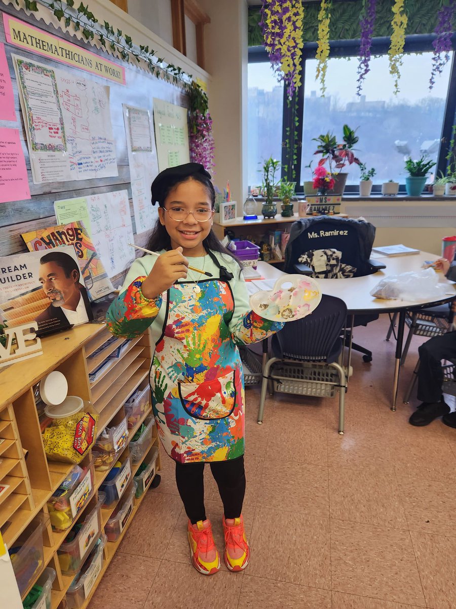 PS274BRONX's tweet photo. Dress As Your Future Career Day was a success! 

Here are some pictures we captured! https://t.co/SoC5E3j4LJ