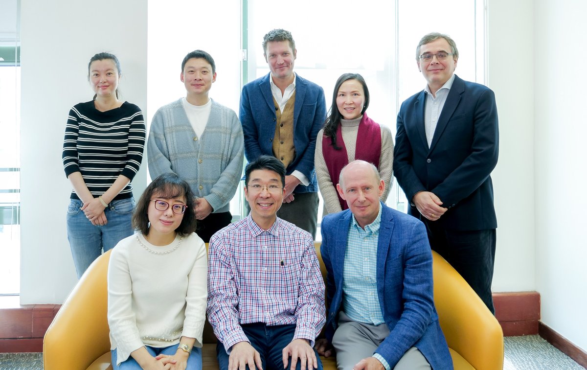 The MA team in #Global #HigherEducation
@CHELPS_EDUHK met yesterday to discuss team-teaching strategies for a stellar quality learning environment. <a href="/profbmac/">Bruce John Macfarlane</a> <a href="/a_oleksiyenko/">Anatoly V. Oleksiyenko</a> <a href="/weiyan_xiong/">Weiyan Xiong</a> et al.  

MAGHE is currently admitting new students. Please share eduhk.hk/fehd/en/progra…