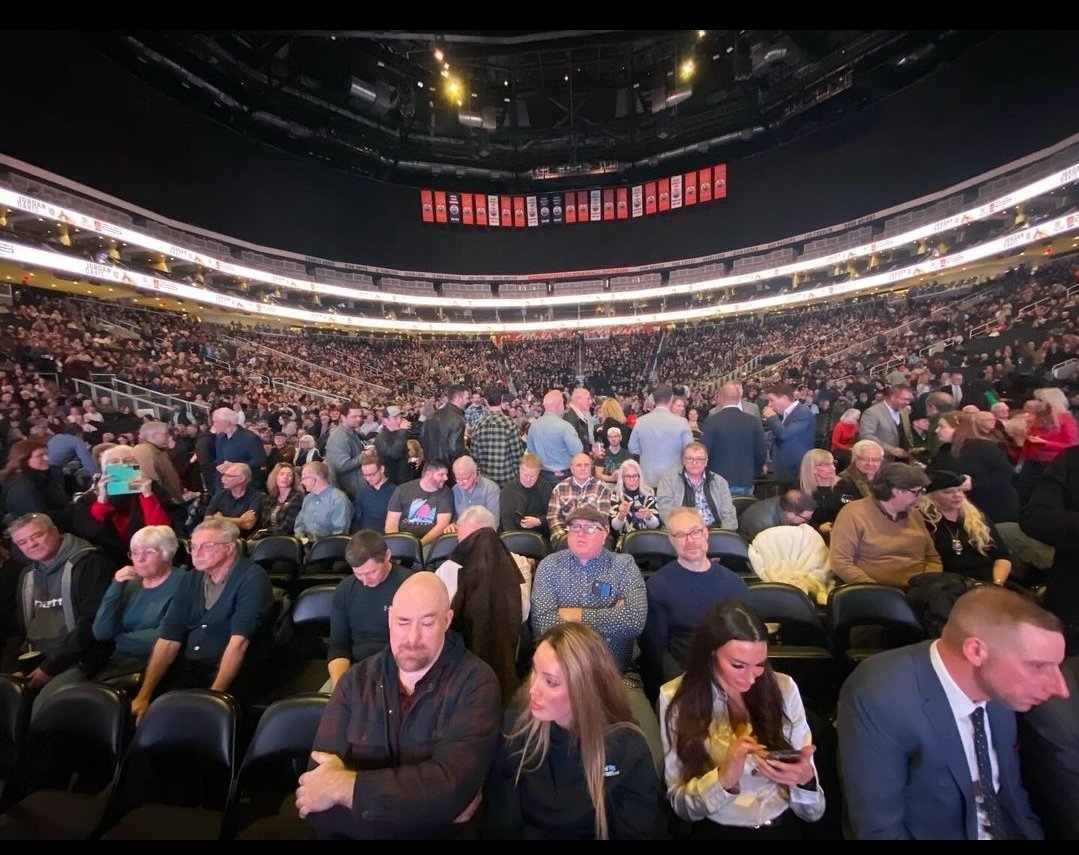 Tucker just pulled more people into an Edmonton stadium than have ever showed up for a Trudeau rally in his entire career.