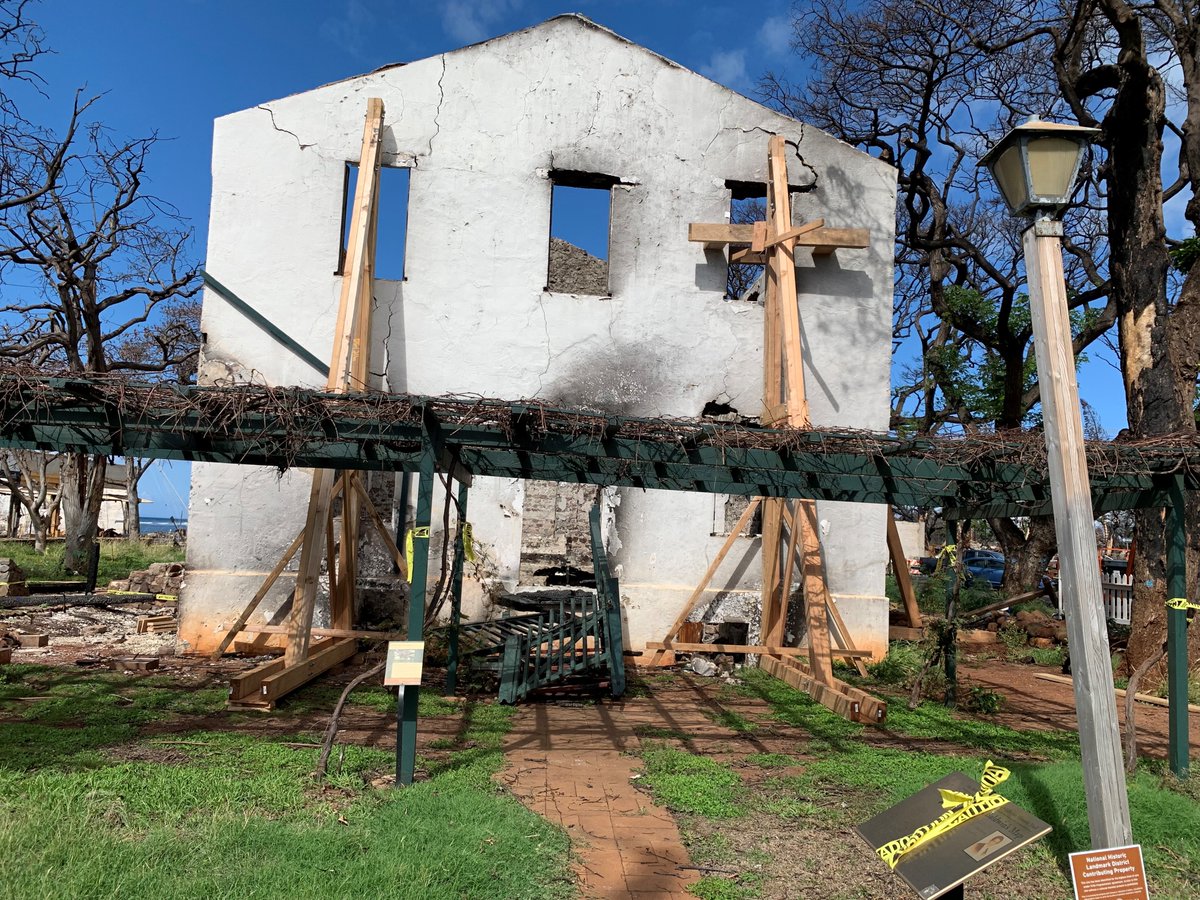 Work has begun in the Lahaina Natl Historic Landmark Dist to stabilize Baldwin House & Masters Reading Room after the devastating fires last year. @LahainaRestFnd project is shoring up the walls to prevent further damage while recovery efforts & further planning efforts occur.