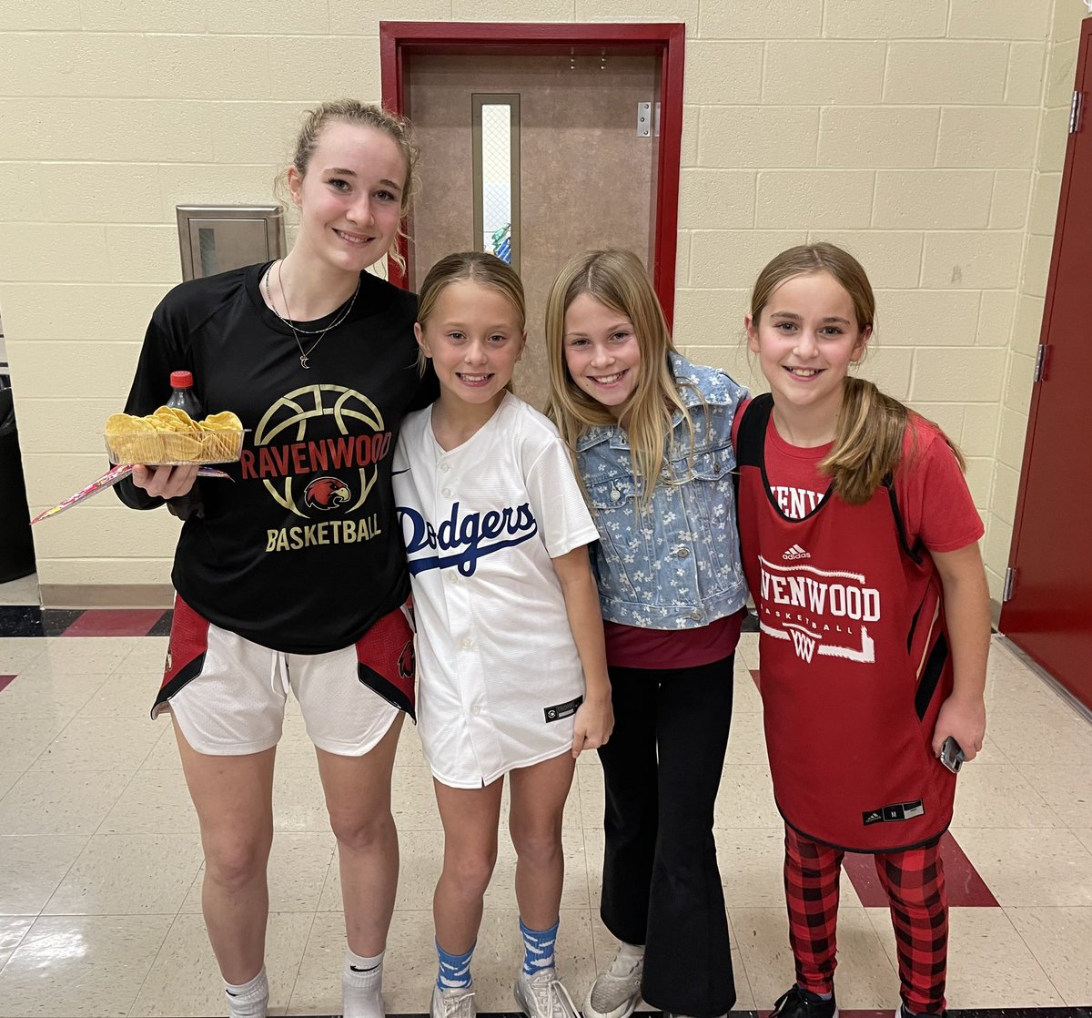GraceCPotter's tweet photo. Big team W today with some of my favorite Little Raptors Campers at the game! https://t.co/1gNAD8VC93