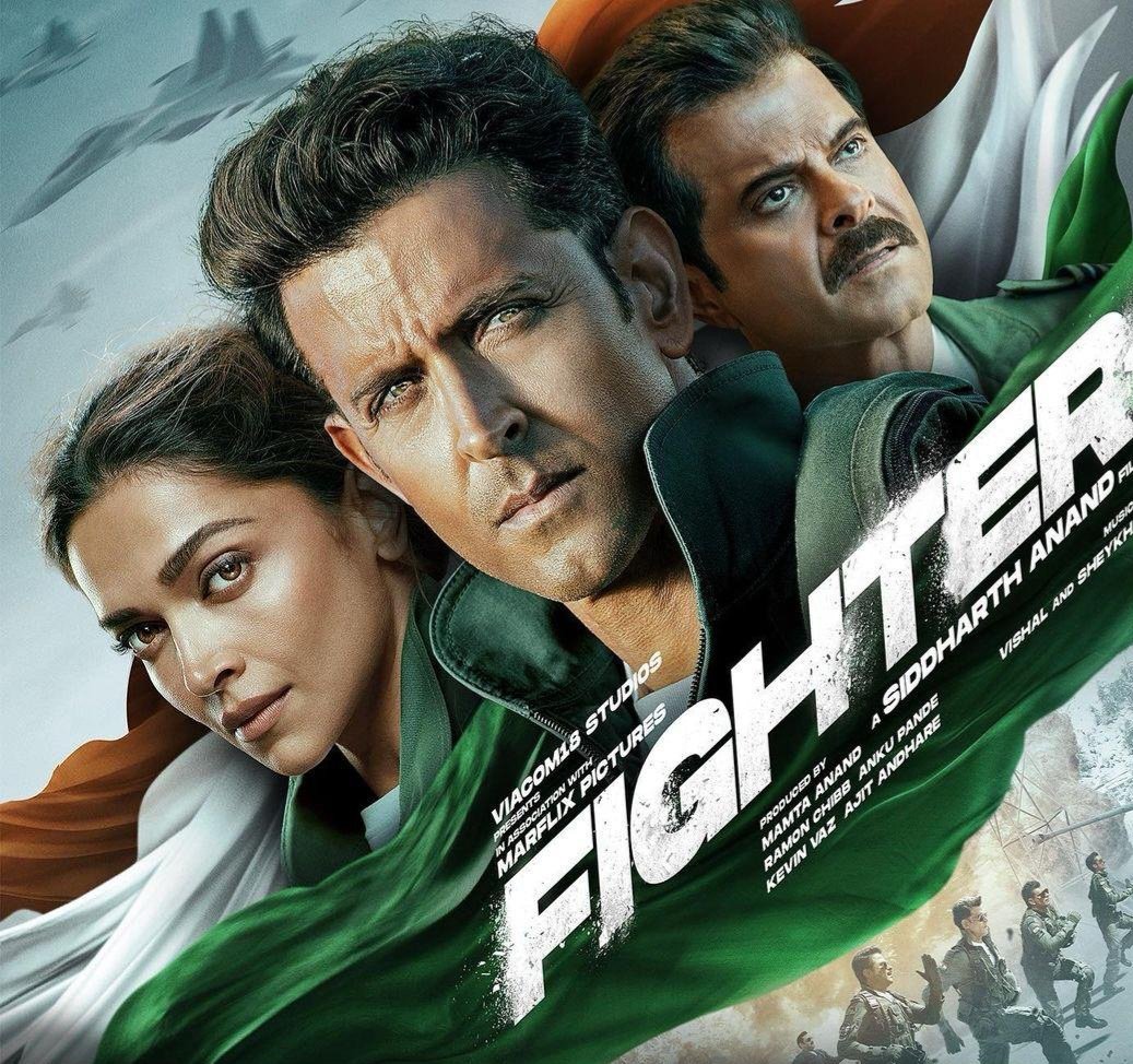 Fighter Movie First Review by Hello Mawa