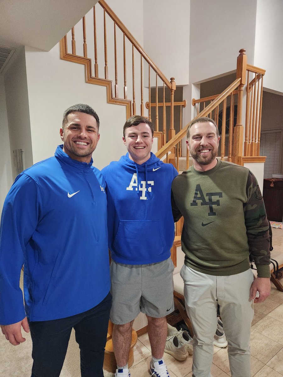 Jake Helms (@jakehelms2024) on Twitter photo Had a great time tonight with <a href="/CoachLamAF/">Ken Lamendola</a> and <a href="/coachskene3/">Brett Skene</a>. Can’t wait to join the Bolt Brotherhood! Had a great time tonight with <a href="/CoachLamAF/">Ken Lamendola</a> and <a href="/coachskene3/">Brett Skene</a>. Can’t wait to join the Bolt Brotherhood!