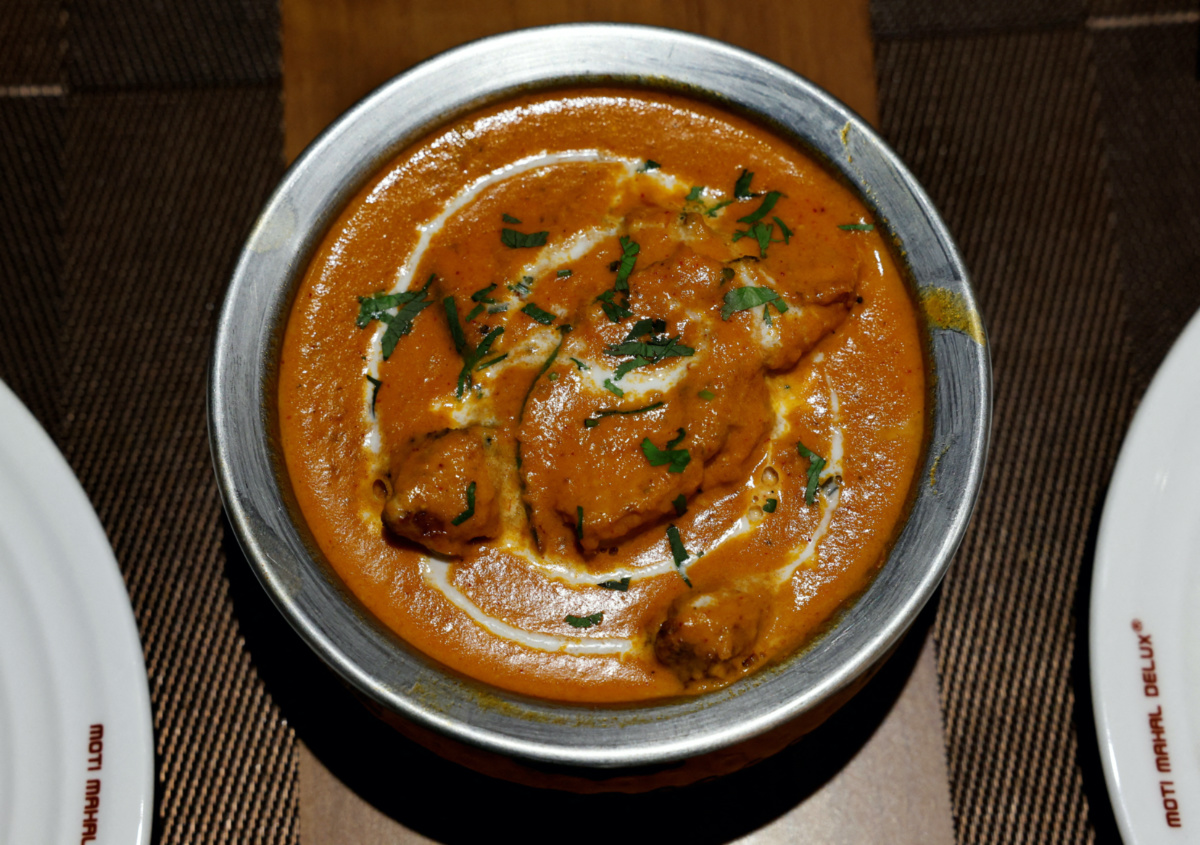 Who invented butter chicken? Indian judge to rule on dispute over global favourite @SightMagazine #India #butterchicken #MotiMahal #KundanLalGujral #Daryaganj #MonishGujral

sightmagazine.com.au/news/34303-who…