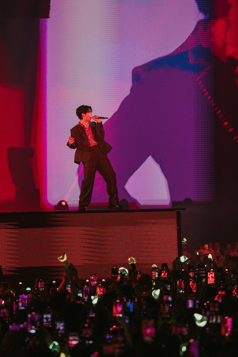 DNAmngmnt's tweet photo. the other side
BANGKOK DAY 1

absolute dream 🖤

📸 Photos by Kenji Chong

#MarkTuan #Mark
#마크 #段宜恩
#theotherside #theothersidetour
@marktuan https://t.co/OdovnPm4m1