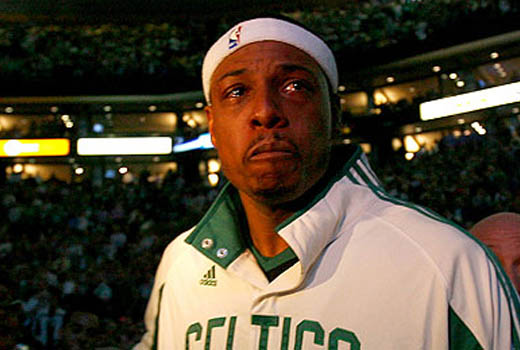 StoolGreenie's tweet photo. Me during Smart's tribute video https://t.co/cbQLQLjnu9