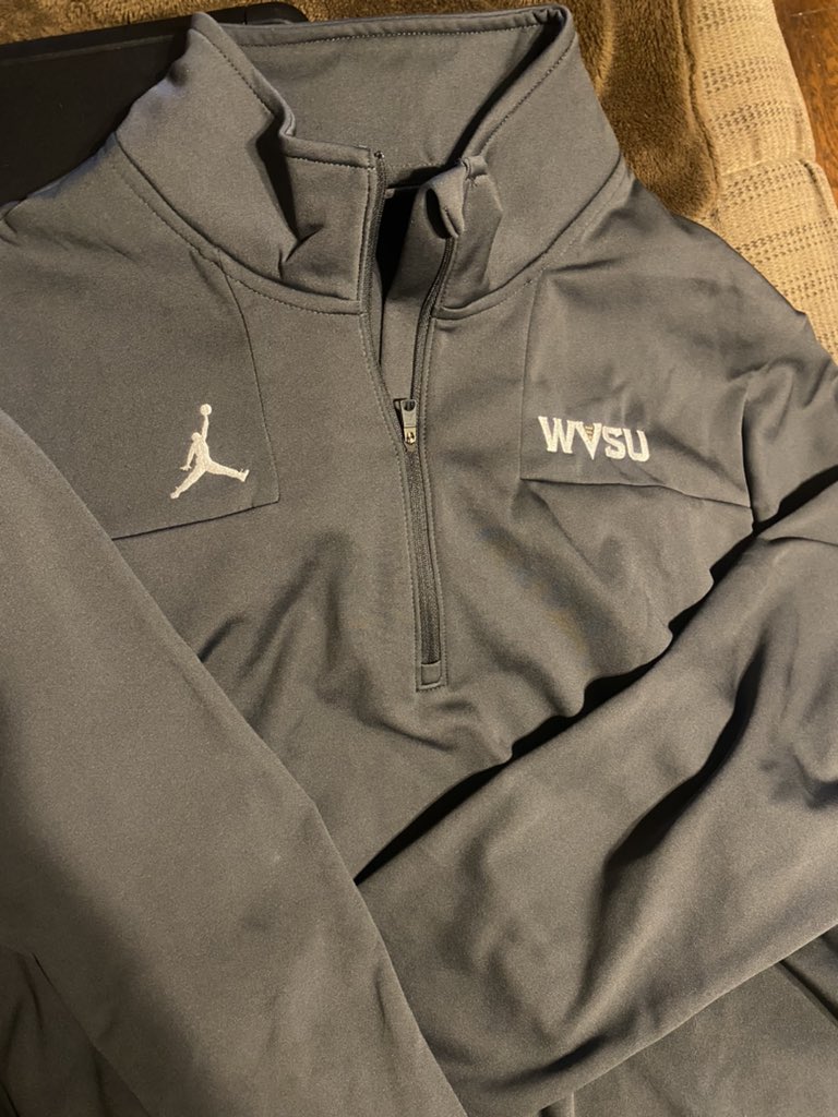 Special thanks to my dude <a href="/GillispieBill/">Bill Gillispie, CMAA, CIC</a> on the awesome WVSU Jordan long sleeve shirt! He’s #DatDude