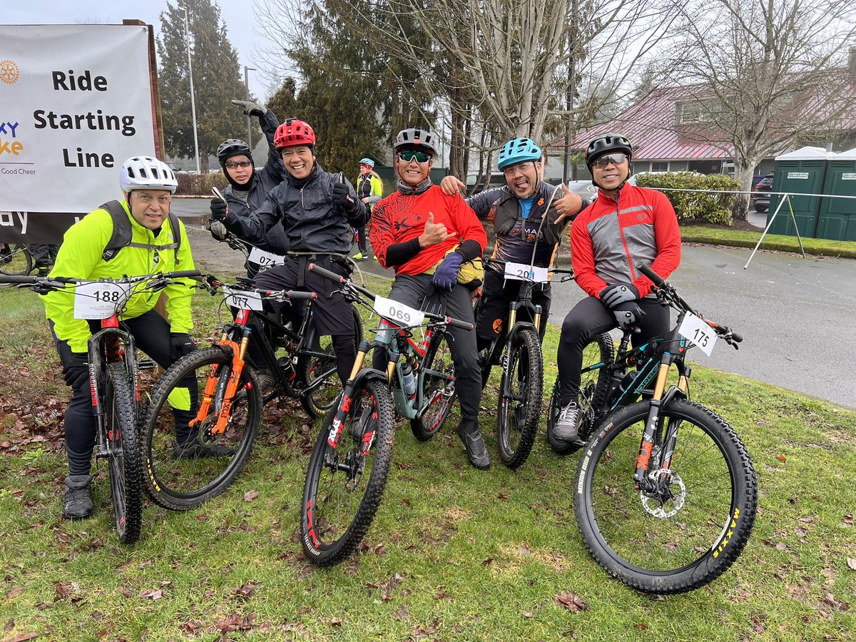 Early Bird registration for our ride on Saturday, ends at midnight tonight. You can register at packet pickup or early Saturday, but it will cost you! Go to stinkyspikeride.com for more info.