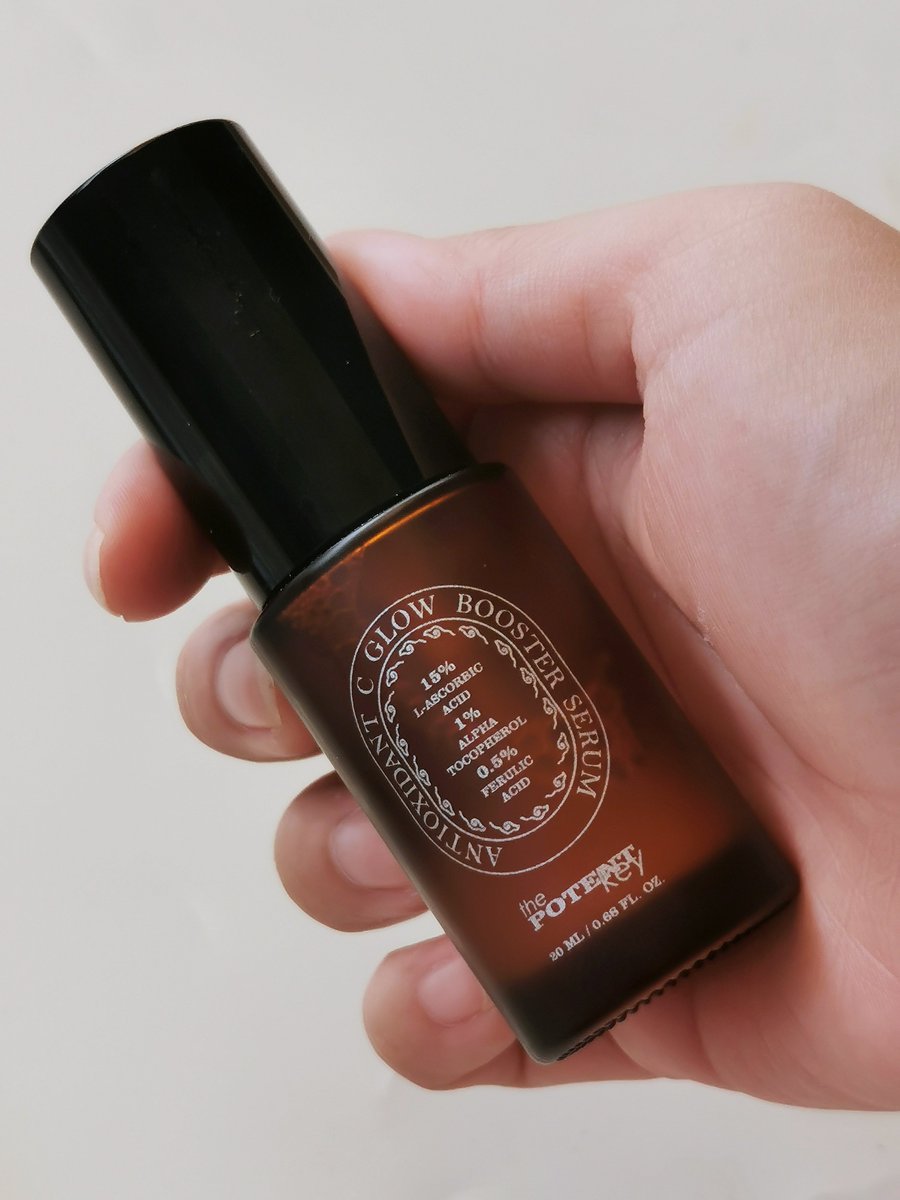 angelinajeng's tweet image. please give this product a try 😩 VITAMIN C NYA PAKE YANG PURE 15%!!! sebulanan beneran ngasih hasil ke bekas jerawat terus bikin kulit soft bgttt LEGITTTT

ini brand lokal baru, sister brandnya teratu beauty