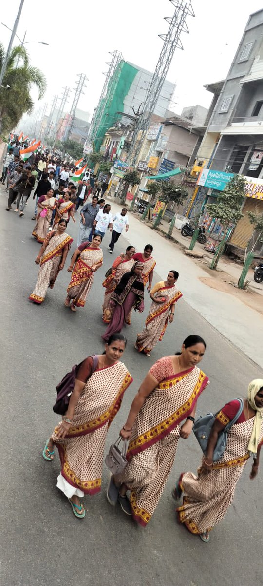 Dt. 25.01.2024
On the occasion of NVD voters rally organised in Bhongir Town &amp; <a href="/Collector_YDR/">Collector Yadadri</a> emphasized the importance of voter enrollment, Electoral participation &amp; Ethical voting.
<a href="/ECISVEEP/">Election Commission of India</a> <a href="/SpokespersonECI/">Spokesperson ECI</a> <a href="/TelanganaCS/">Office of Chief Secretary, Telangana Govt.</a> <a href="/ACLB_Yadadri/">AC(LB) Yadadri Bhuvanagiri</a> <a href="/ceotelangana/">ceotelangana</a>