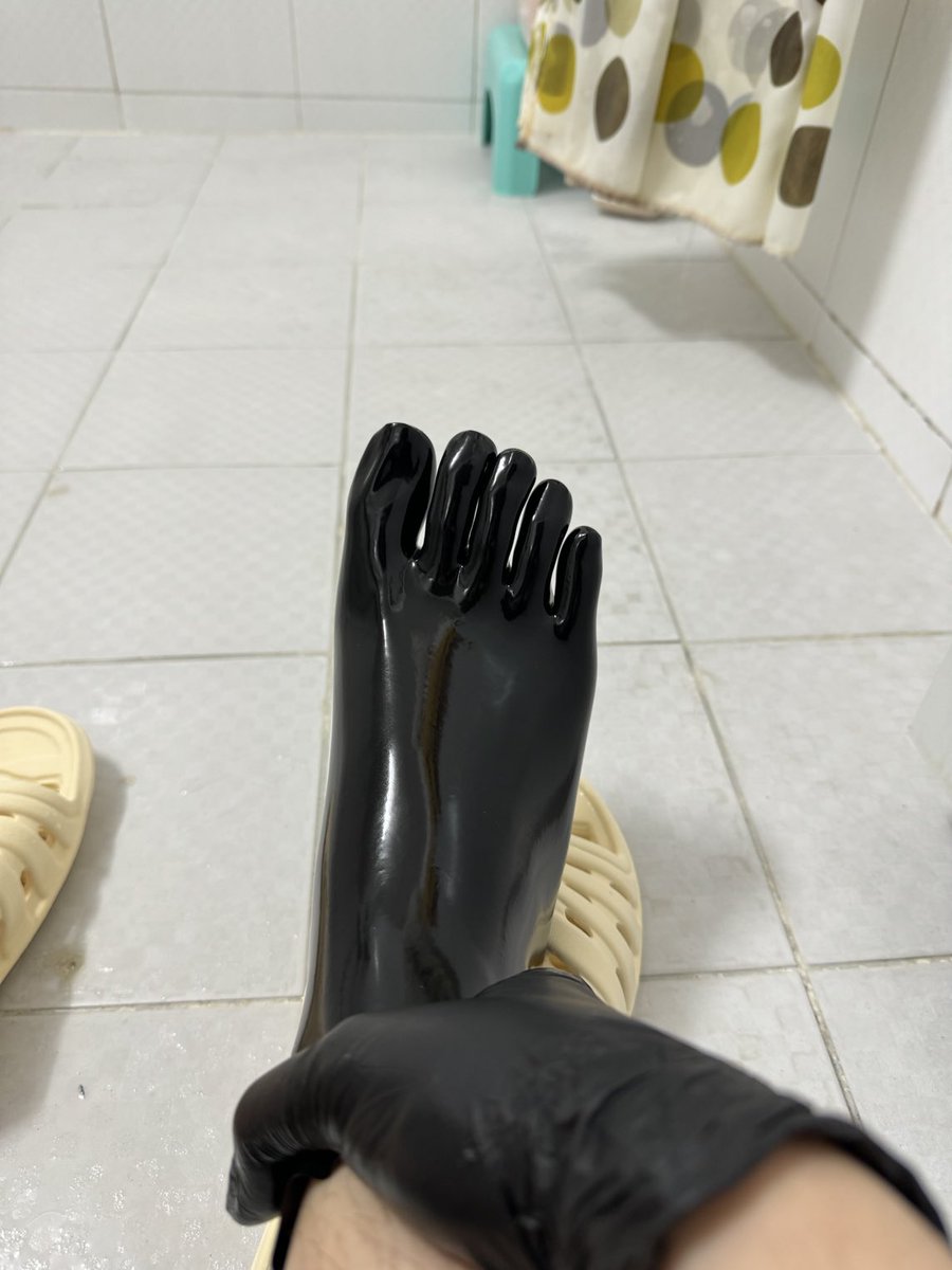 I'm just... tweet media