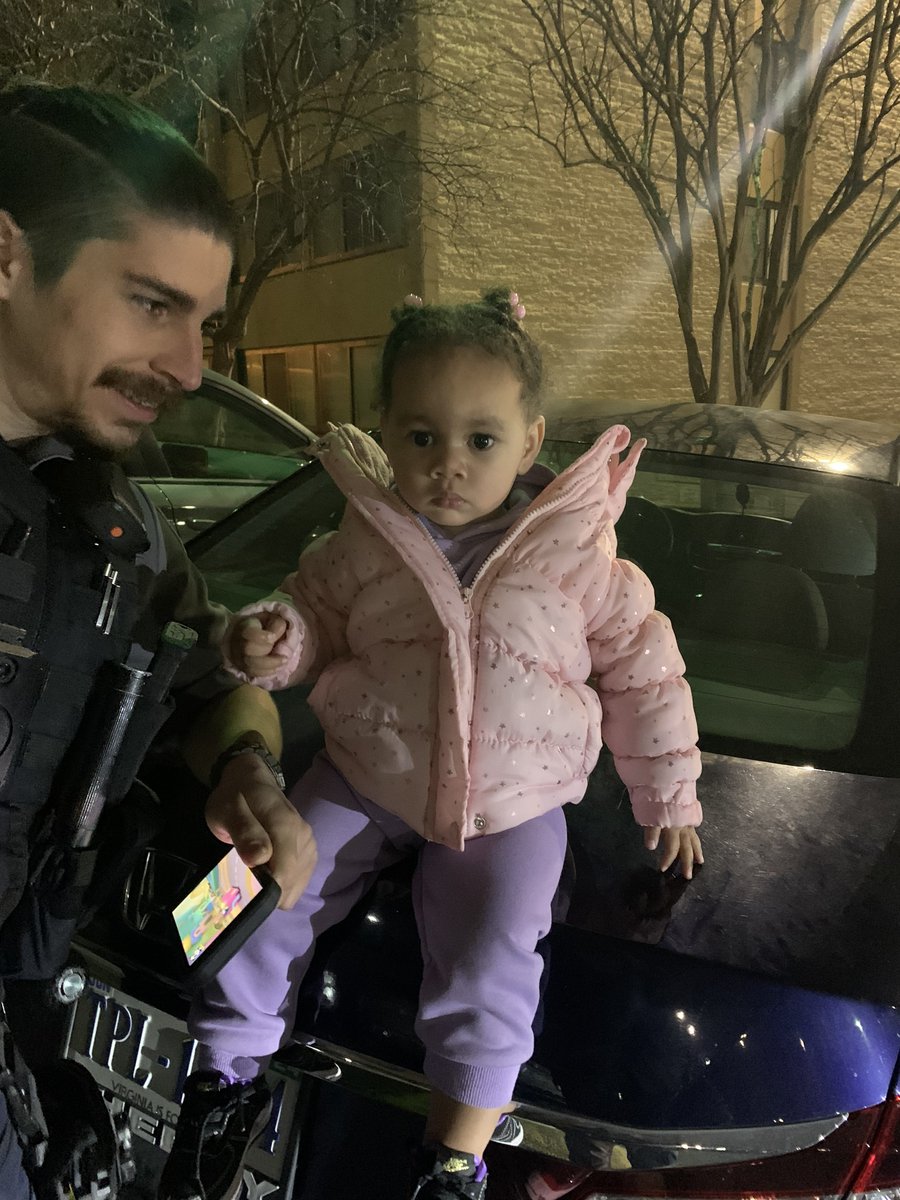 AlexandriaVAPD's tweet photo. URGENT
We are seeking the public’s help in locating the parents/guardians of this toddler. 
She was dropped off by an unknown person at 8 S. Van Dorn St. around 9:45 p.m., Wednesday.
She is currently in the care of Child Protective Services. 
Anyone with info, call 911. https://t.co/W3bY6lrzmK