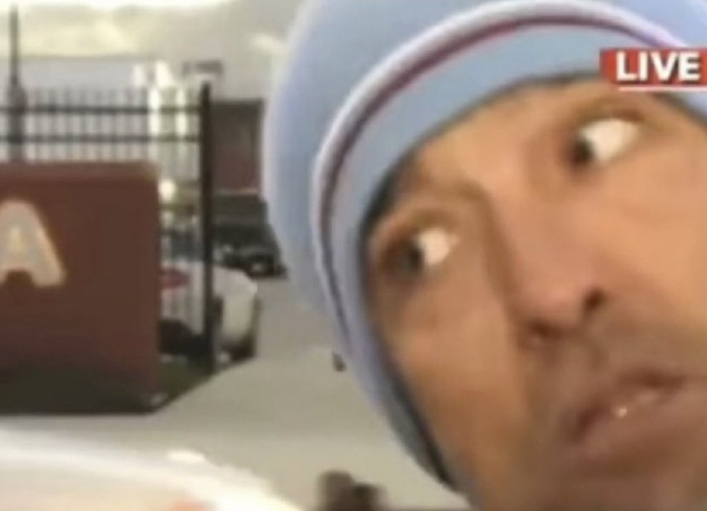 <a href="/shaheed_solebo/">Shaheed Solebo</a> went STUPIDDDD tonight for <a href="/LaneTechHoops/">Lane Tech Basketball</a> 👀 🔥 one of the top players in the state for sure 🤯 Lane tech working their way up the ladder 🔝🔝