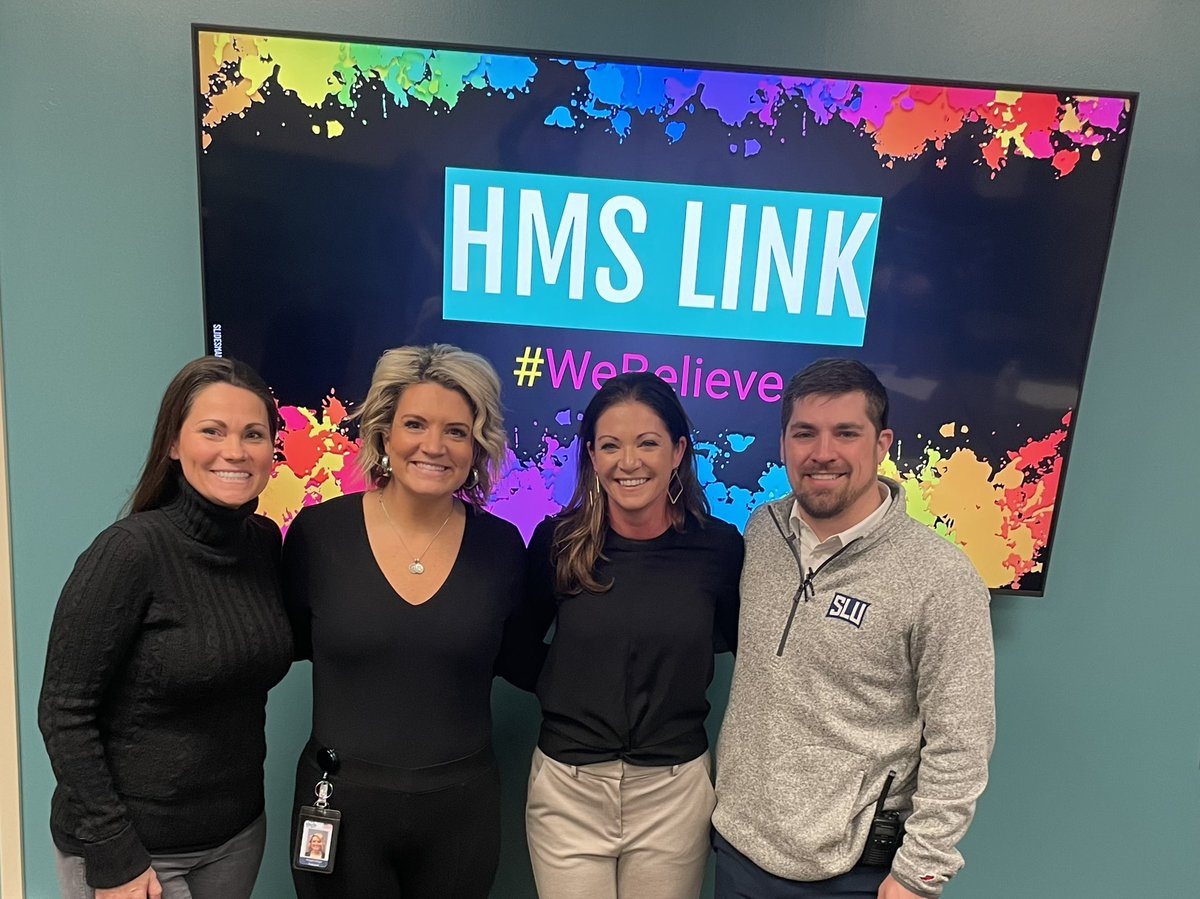Dr_Allegri's tweet photo. A GREAT morning with @katiemartinedu @heritagescoop &amp; some incredible  @LIBERTYSCHOOLS ILC’s stopping in to learn about HMS L.I.N.K. and see @MrsKellyArt in action connecting the Grad Profile to the psychology of color! #WeBelieve we are just getting started!!  @JulieGawerecki https://t.co/dA4WNuaIlI
