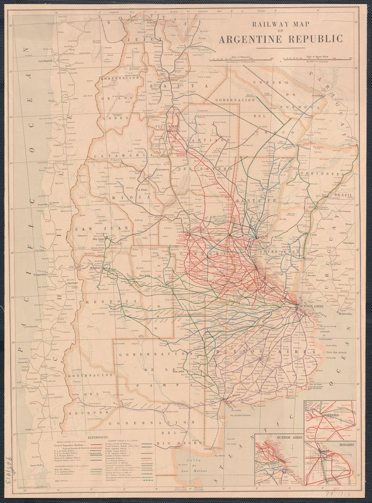 - Te amo.
- Este país necesita trenes.
