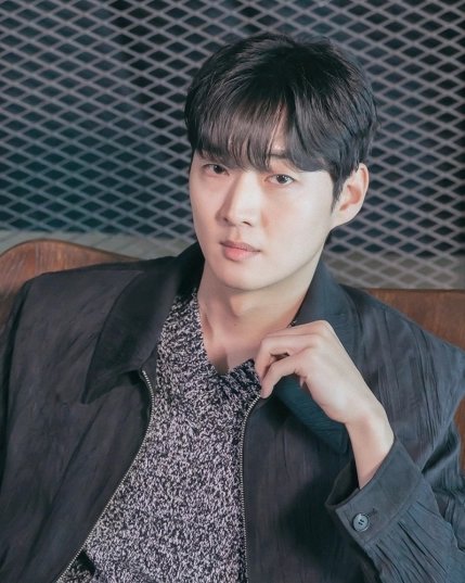 yeongseokfiles's tweet image. 240125 iMBC ent #KangYoungSeok interview #WelcomeToSamdalri

“This is my 1st time playing such a harmless and naive character.  it was difficult to play such a good charactr, i was worried. I get teased a lot by friends around me bcs it’s so different from my impression,”he joked