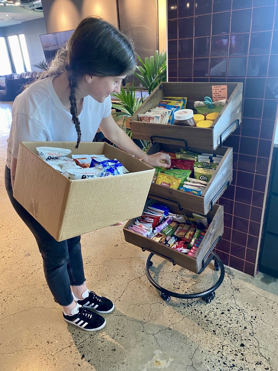 vgwco's tweet image. Happy Workplace Experience Appreciation Day! Not an official thing, but we think it should be.

Shout out to our Workplace Experience Team for making our office space a great place to be and always keeping our mid-afternoon snack game strong.

#Workplaceexperience #Officesnacks