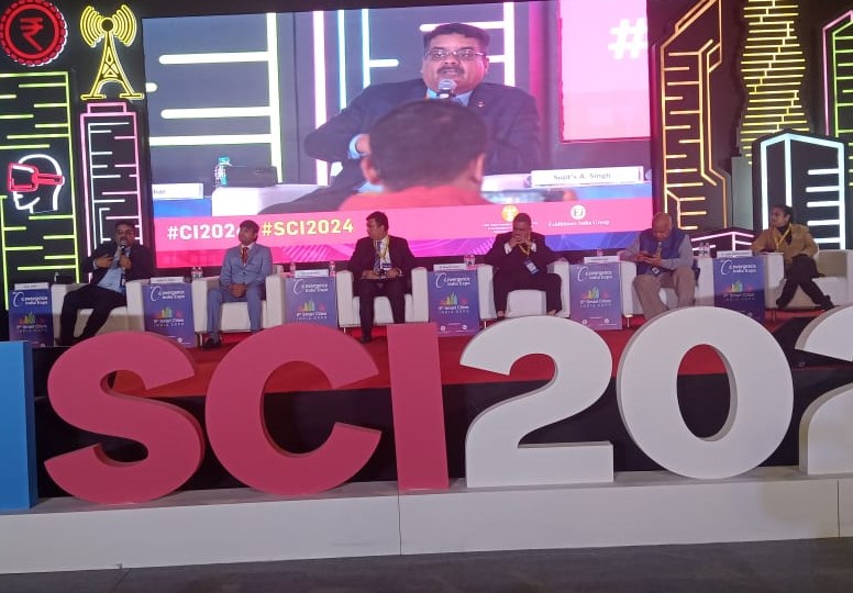 #CI2024 | Manoj Sharma, @KPMGIndia moderating a panel on ‘Securing the Future: #Cybersecurity in the #6G Era’ at @smartcitiesind @convergenc: Navigating the #security & #privacy challenges in #6G era will be a humungous, if not impossible, task. This would require a