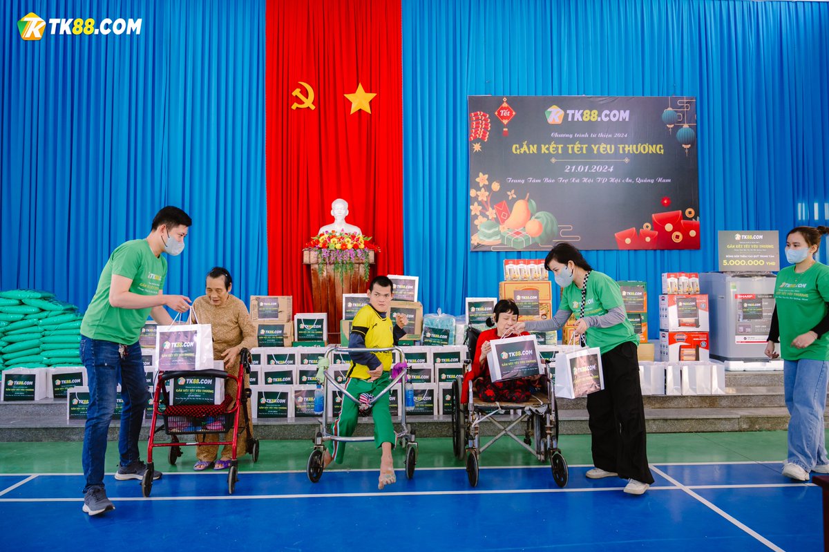 tk88fund's tweet photo. ❤️ “ 𝑿𝒖𝒂̂𝒏 𝒔𝒆̉ 𝒄𝒉𝒊𝒂 - 𝑻𝒆̂́𝒕 𝒂̂́𝒎 𝒏𝒐” CÙNG TK88❤️
🎁CHÀO MỪNG TÂN XUÂN 2024🎁
☘️Cùng TK88 chia sẻ yêu thưởng mang Tết ấm áp đến cho Trung Tâm Bảo Trợ Xã Hội Quảng Nam☘️ https://t.co/nzML7YmJfq