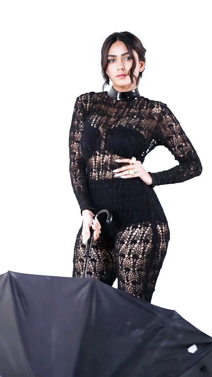 GEqxELYWMAAMTe2?format=jpg&name=medium