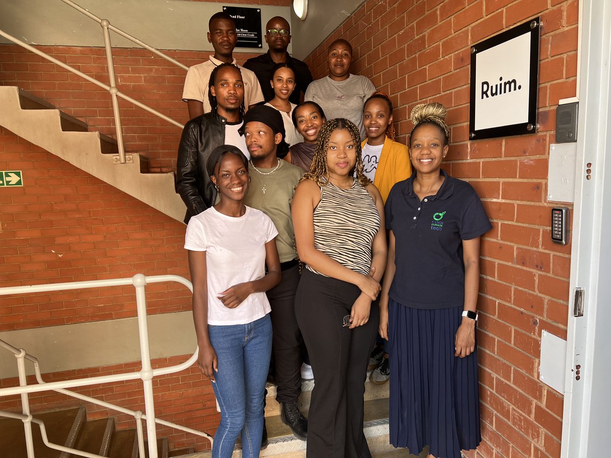 We held our quarterly COOi day to welcome new employees, share the company strategy and plan for the year!💡🚀We are looking forward to growing our revenue this year by serving our existing clients in their industries. Learn more about COOi capabilities: cooistudios.com/offering-strat…